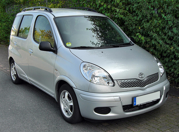 Yaris I Verso 1999-2005