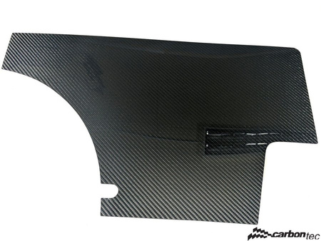 Karbonové dveřní panely na VW Polo Mk1