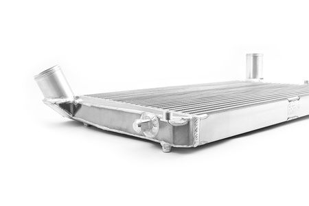Intercooler Forge montovaný vpředu pro VW Mk5/MK6, Audi, Seat, Škoda verze 2 vylepšená - FMMK5FMIC