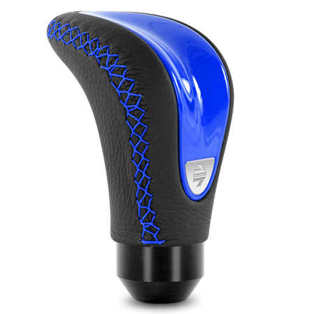 Knoflík MOMO Combat Evo