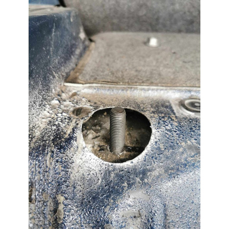 Rozpěrná tyč BMW E46 - zadní 4-bodový X-BRACE