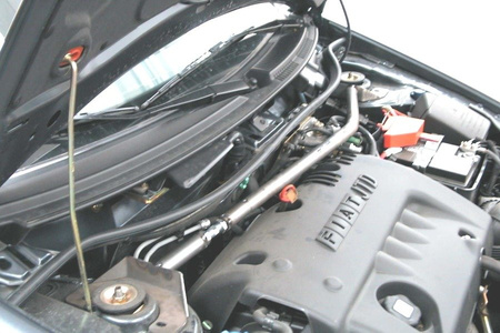 Rozpěrná tyč Fiat Punto II - MA/1835 - OMP
