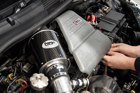 Kryt motoru z uhlíkových vláken pro Fiat Abarth 500/595/695