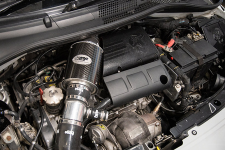 Kryt motoru z uhlíkových vláken pro Fiat Abarth 500/595/695