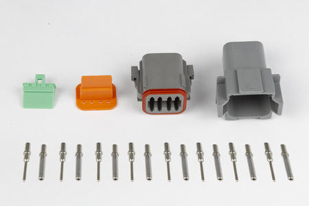 Haltech Sada zástrček a kolíků DT-8 Conn (DT06-8S + DT04-8P) ( - HT-031116