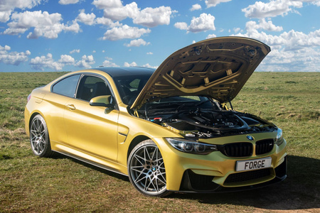 BMW M2/M3/M4 mezichladič stlačeného vzduchu