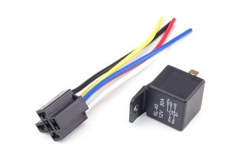 Univerzální relé 12V 30A IRP