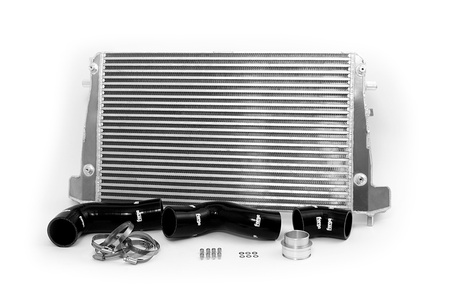 Intercooler Forge montovaný vpředu pro VW Mk5/MK6, Audi, Seat, Škoda verze 2 vylepšená - FMMK5FMIC