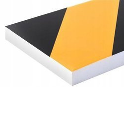 Garážová ochranná pěna