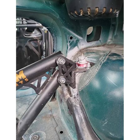 Rozpěrná tyč BMW E46 - Zadní 6bodový X-BRACE