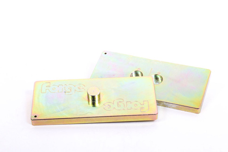 Forge Motorsport VW Caddy 2004-2011 zadní nápravové přemísťovací desky