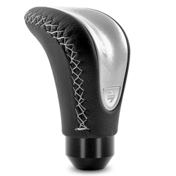 Knoflík MOMO Combat Evo