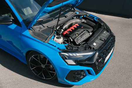 Karbonový sací kit pro Audi RS3 8Y/8V, RSQ3 (F3), TTRS (8S) a Cupra Formentor